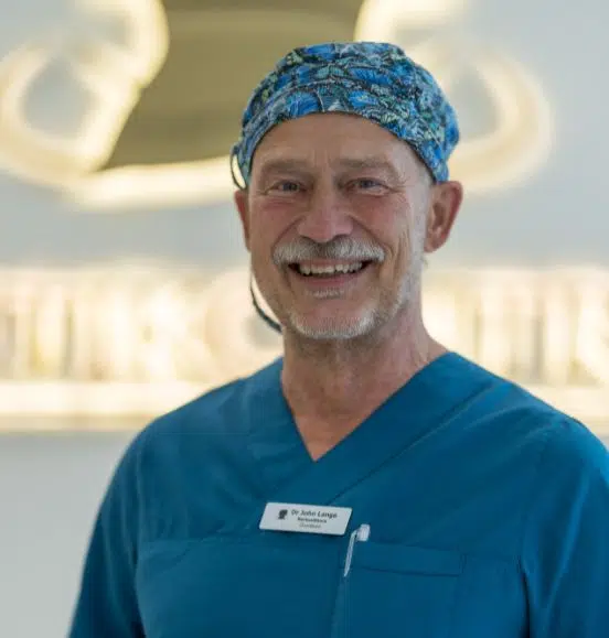 Dr John Lange, narkosläkare på Estetikcentrum